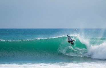 <h4>Caroline Marks - </h4> Clearly the most dominant female amateur surfer in the world today, 14-year-old Carolina Marks is also the East Coast United States� most likely prospect for a future World Championship. The Floridian goofyfoot has won every amateur event that matters, and more recently, took her second straight U.S. Open Juniors title a week after making the Quarterfinals of the QS6000 Supergirl Pro. Her coach, fellow Floridian pro CT Taylor, and ultra-supportive family unit keeps her grounded while she navigates her seamless entry into professional surfing with a calculated, yet likely dominant, plan of attack that includes (but is not limited to) Junior Pro contests, bigger waves and technical aerials.